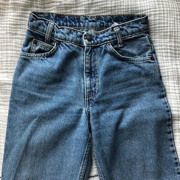 ❌SOLD❌VINTAGE LEVIS - Picture 4 of 4